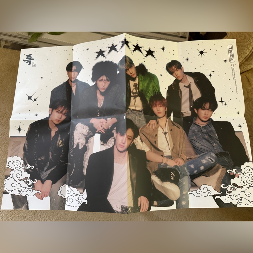 11 Stray Kids group poster bundle